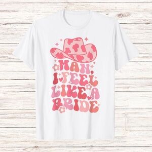 “BRIDE” Graphic Tee with Pink Cowboy Hat Design